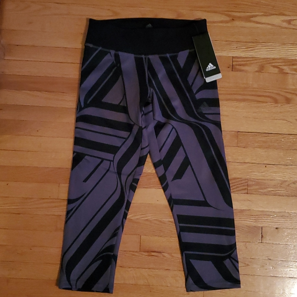 NWT Adidas 3/4 leggings XS climalite